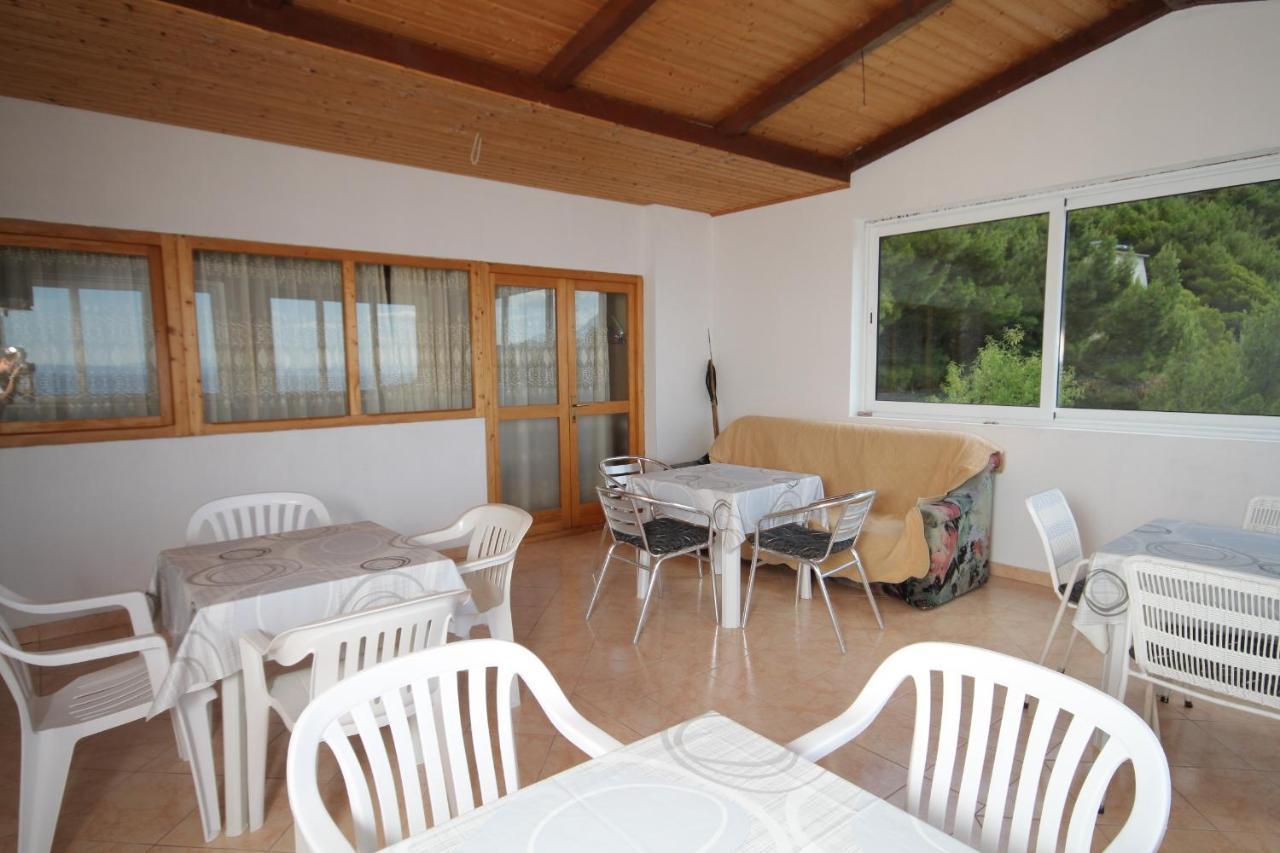 Apartments And Rooms With Parking Space Brela, Makarska - 6895 外观 照片